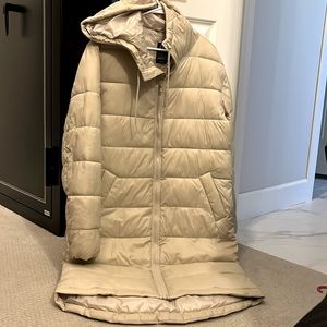 Gap puffer coat- size small tall